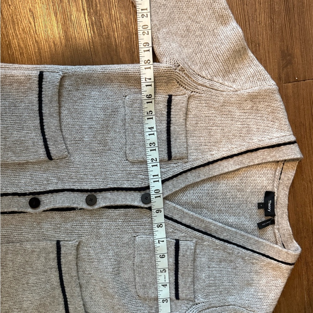 Theory Light Taupe Melange/Black Cardigan Sweater size P (XS) - Picture 12 of 13